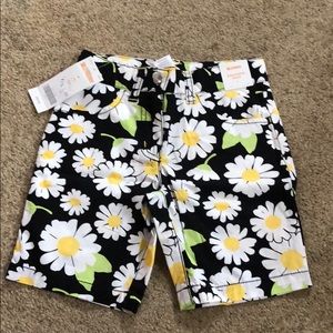 Daisy Shorts - Gymboree- NEW